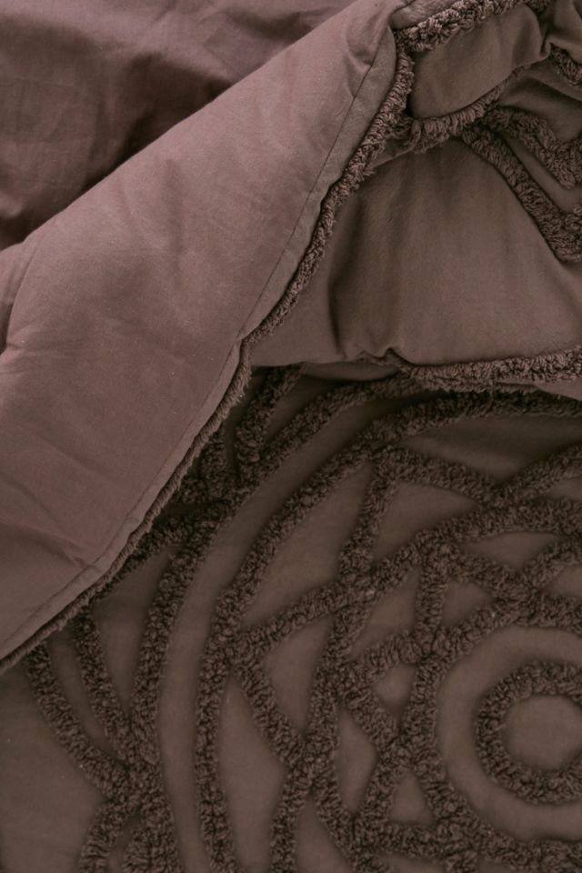 Chloe Tufted Medallion Comforter #3