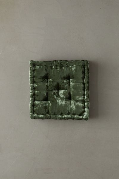 クッション・座布団 UrbanOutfitters Furry Llama Pillow Furry Llama Pillow | Urban Outfitters