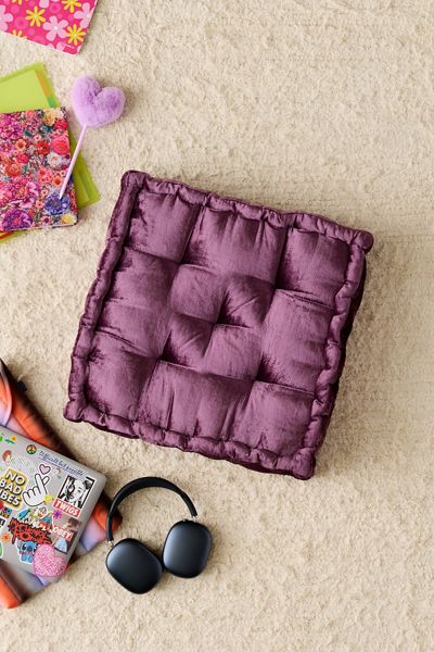 Floor Pillows, Cushions & Seating | Urban Outfitters
