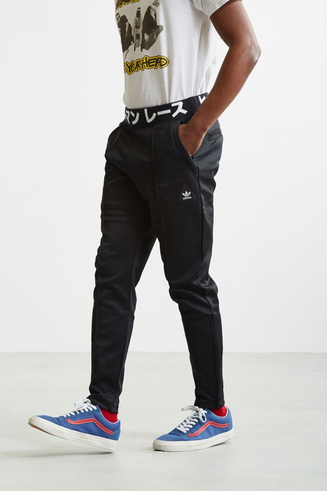 Mars Afdaling Druipend adidas X Pharrell Williams Tapered Track Pant | Urban Outfitters