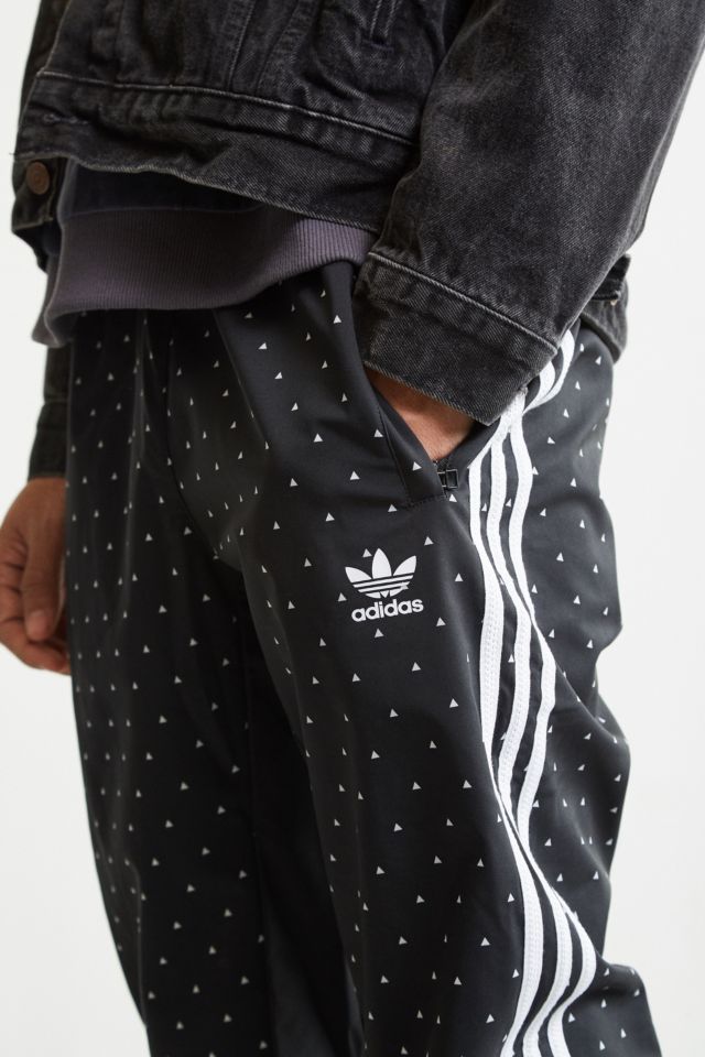 Adidas pharrell carrot sales pants