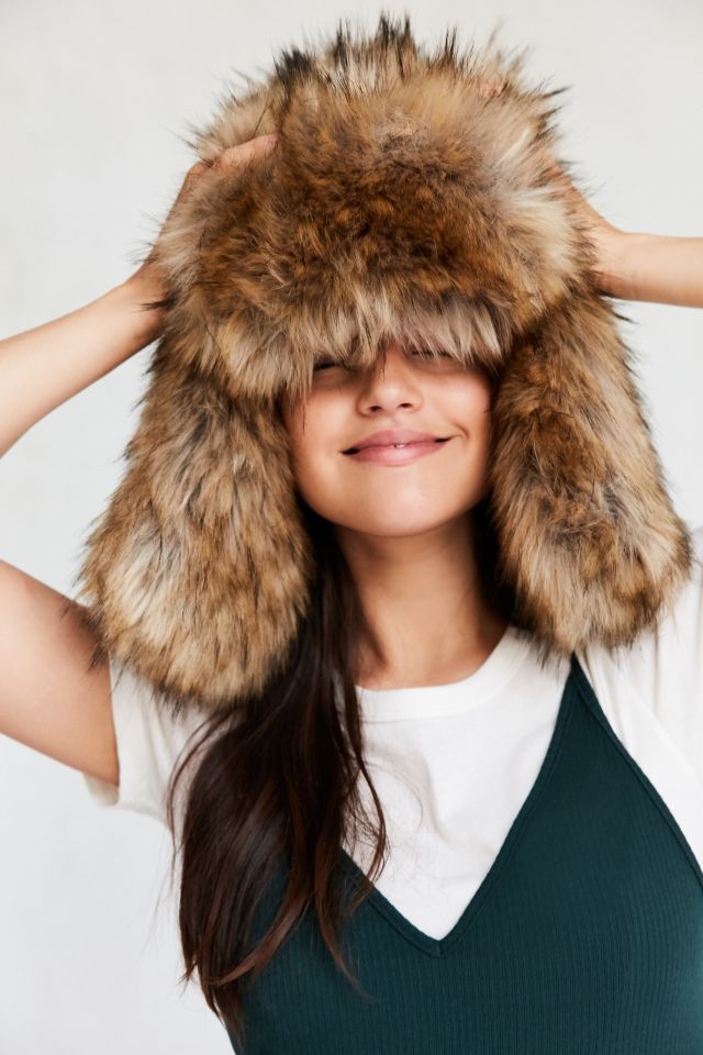 Oversized Faux Fur Trapper Hat