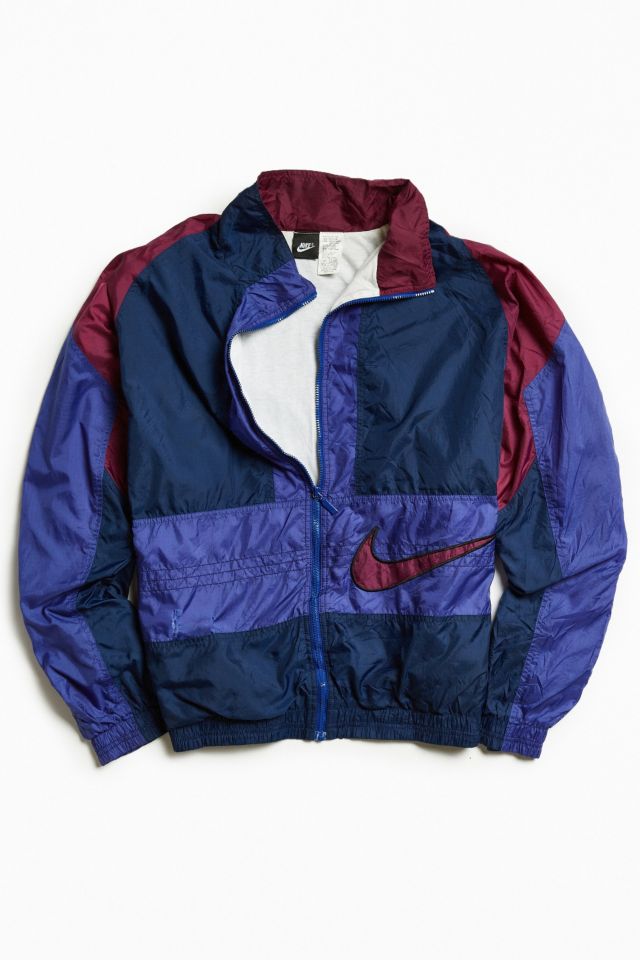 Vintage Nike Swoosh Logo Windbreaker Jacket | Urban Outfitters