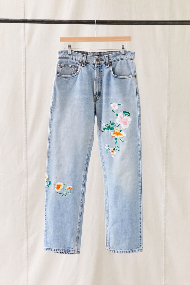 Top 43+ imagen levi’s floral embroidered jeans