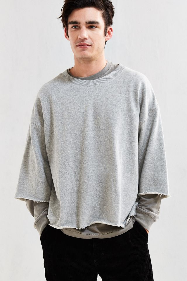 Wide sleeve outlet sweatshirt