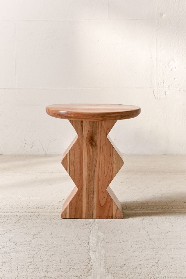Matro Zigzag Stool #1