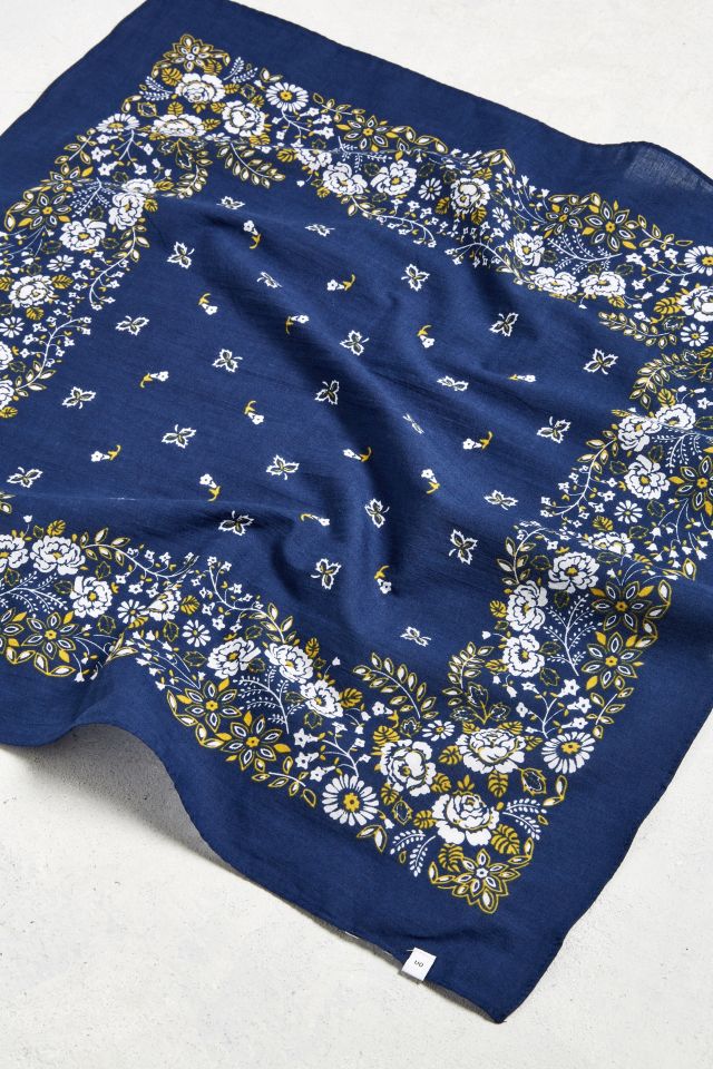 UO Floral Paisley Bandana #1