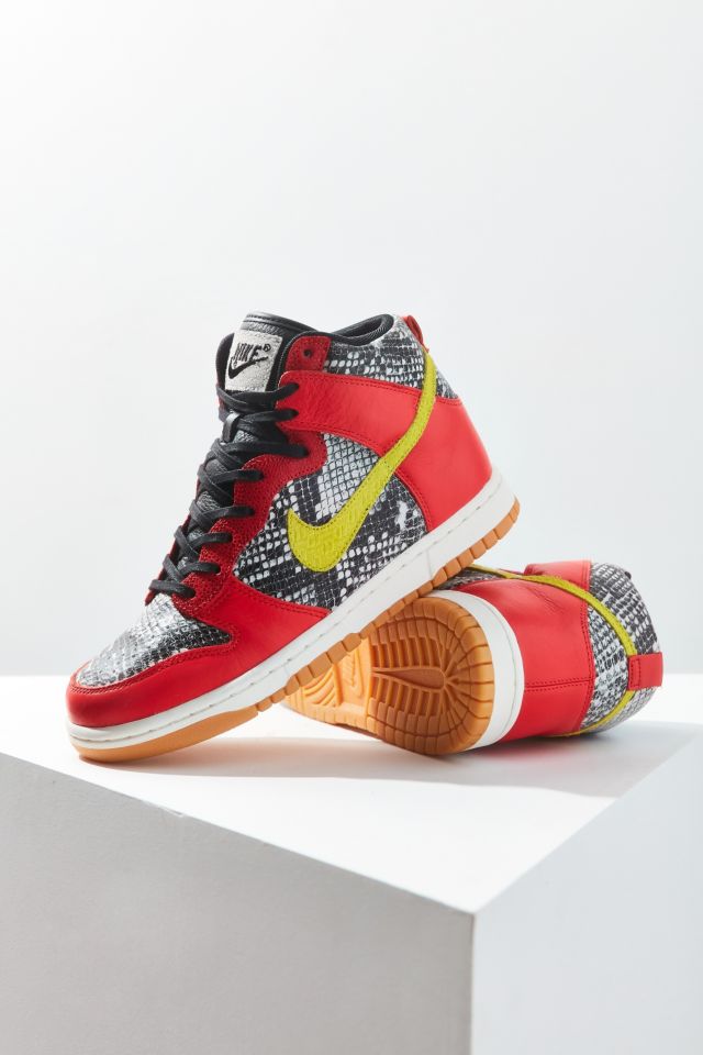 Condición previa Calvo habla Nike Dunk High LX Sneaker | Urban Outfitters