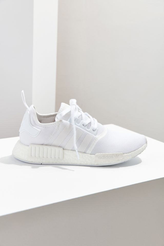 adidas women's shoes urban outfitters