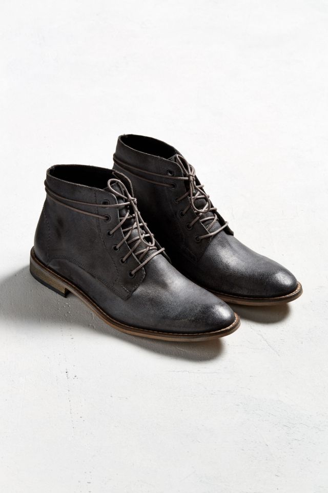 UO Distressed Lace-Up Boot | Urban Outfitters
