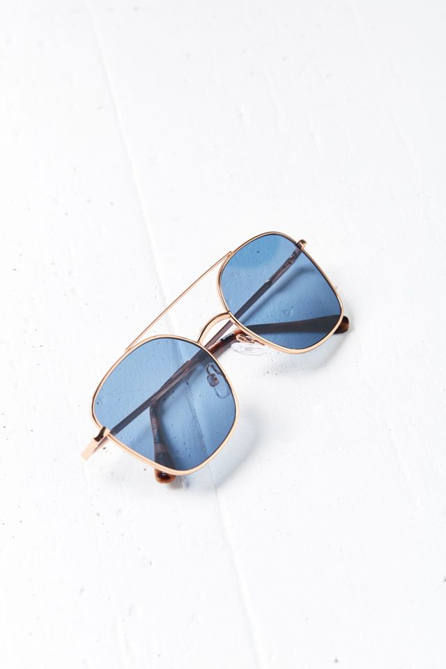Sunset Metal Aviator Sunglasses | Urban Outfitters display picture 1