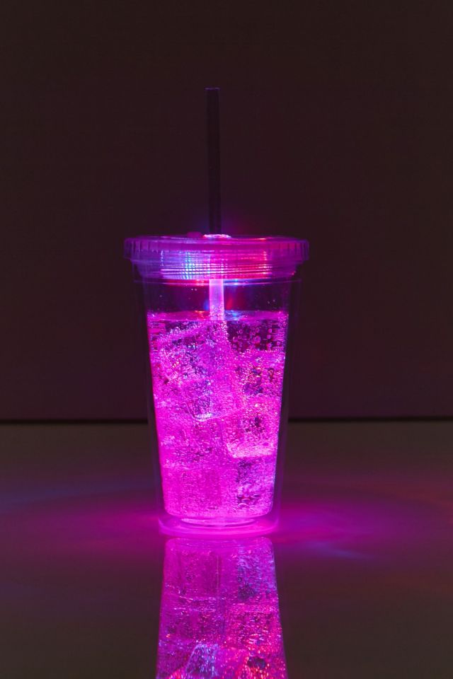 Verre à siroter éclairé à DEL #1