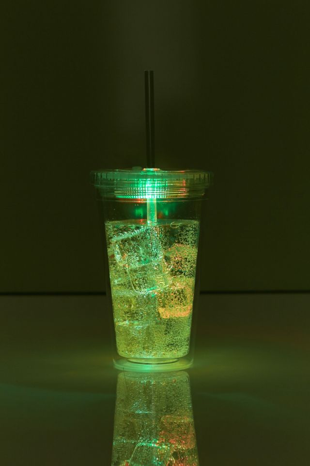 Verre à siroter éclairé à DEL #3