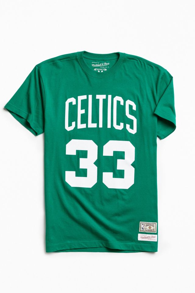 Mitchell & Ness Boston Celtics Larry Bird Tee | Urban Outfitters