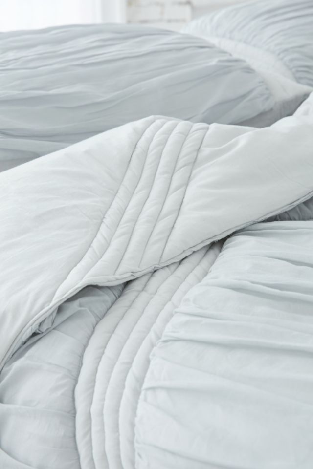 Ruffle Comforter #5