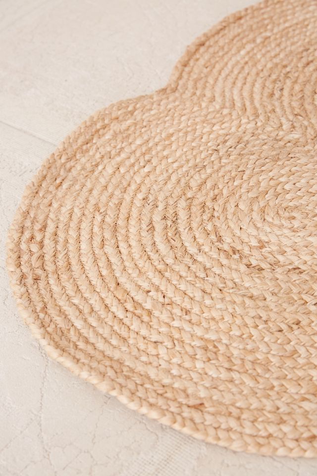 Jute Heart Rug | Urban Outfitters Canada