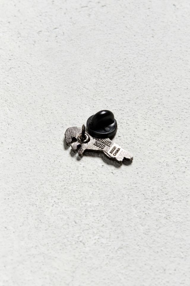 UO Severed Hand Pin #2