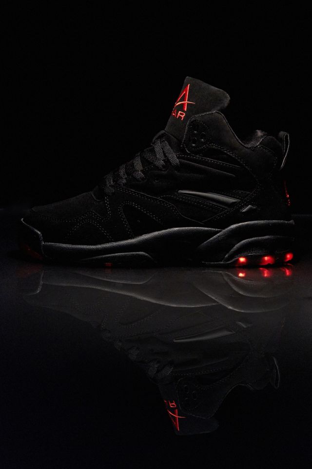 LA Gear Tech Lighted Sneaker #1
