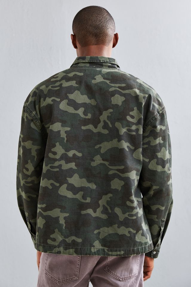 UO Half-Zip Camo Mock Neck Popover Shirt | Urban Outfitters Canada