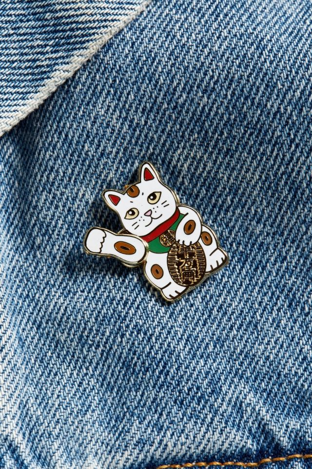 Pintrill Lucky Cat Pin #2