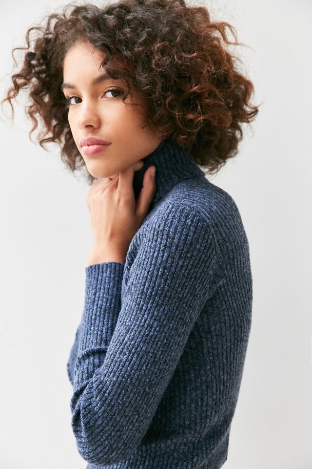 Chandail côtelé à col roulé Cassandra BDG #4