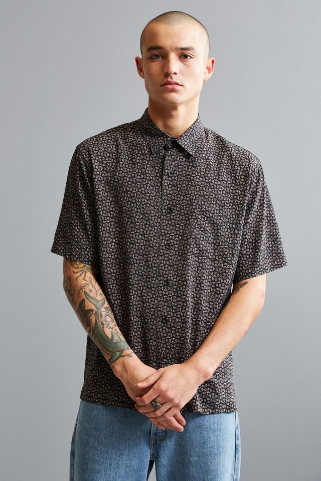 UO Ditsy Triangle Rayon Short Sleeve Button Down Shirt #2