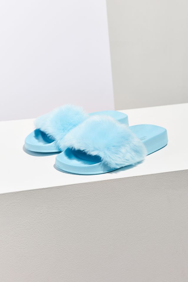 Urban outfitters fur discount slides