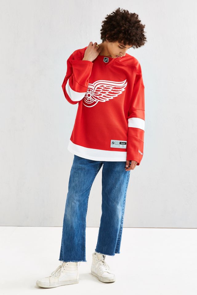 Detroit Red Wings Red Reebok NHL Watchman Cuffed Knit Hat - Hockey Jersey  Outlet