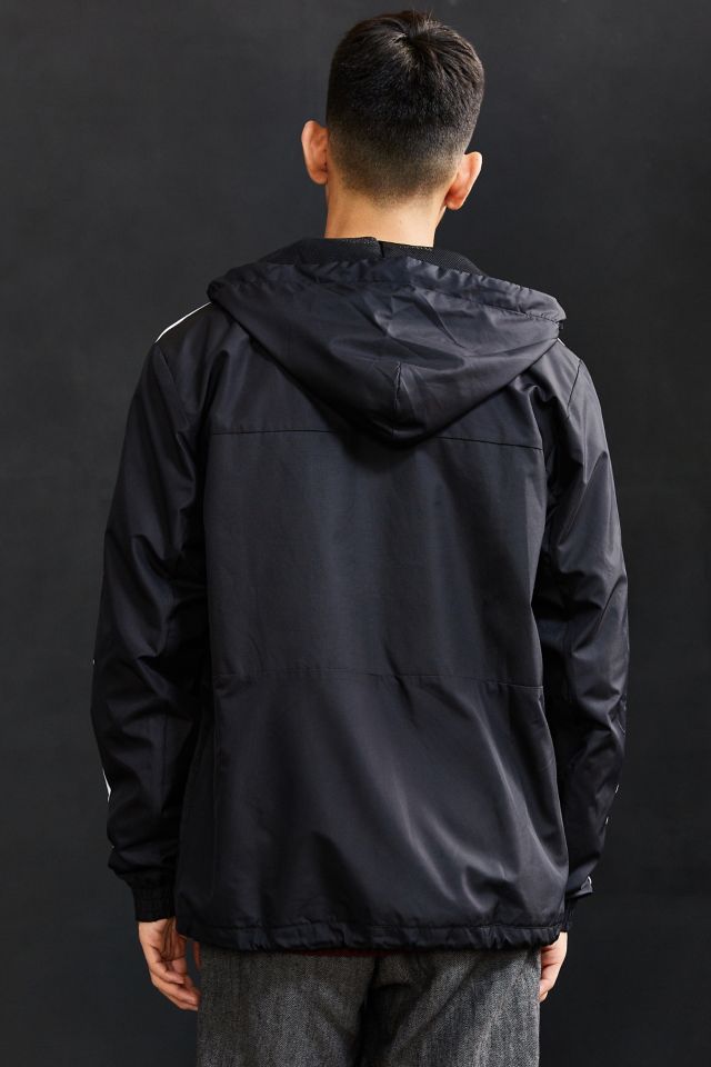 Premisa presupuesto Todopoderoso adidas CLFN Windbreaker Jacket | Urban Outfitters