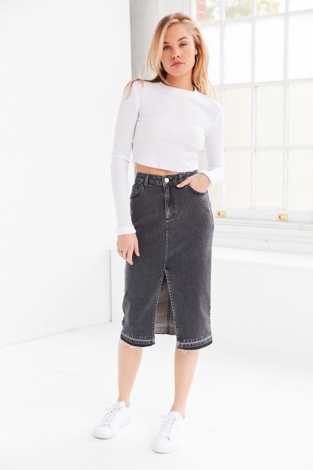Jupe crayon mi-longue en denim à ourlet effiloché BDG #4