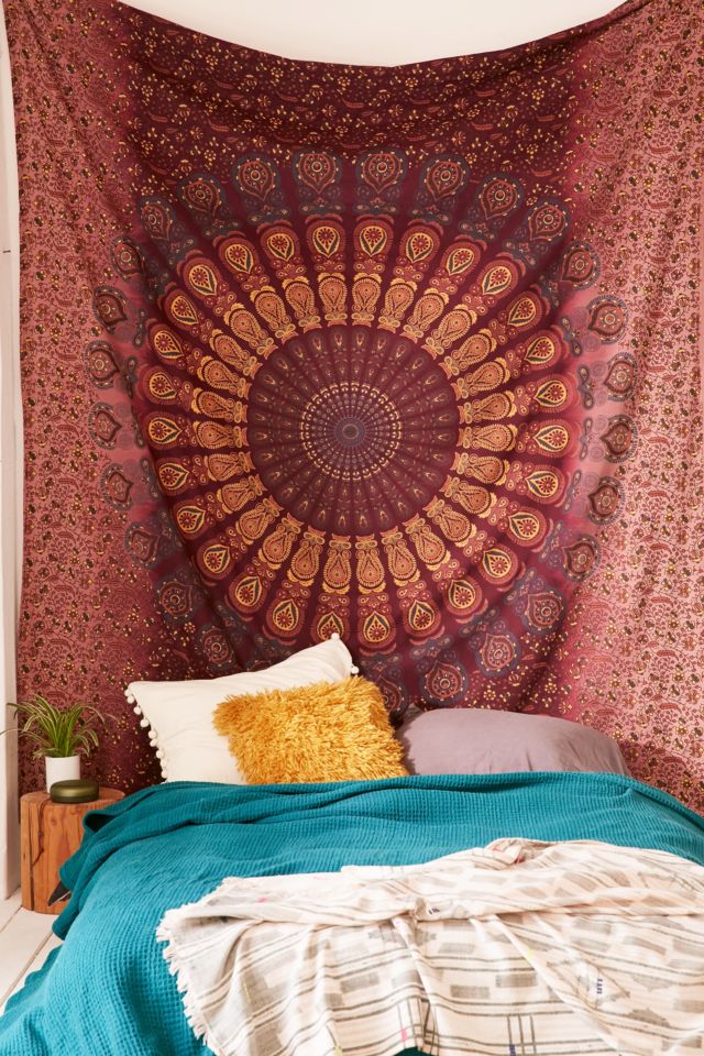 Bleached Medallion Tapestry | Urban Outfitters