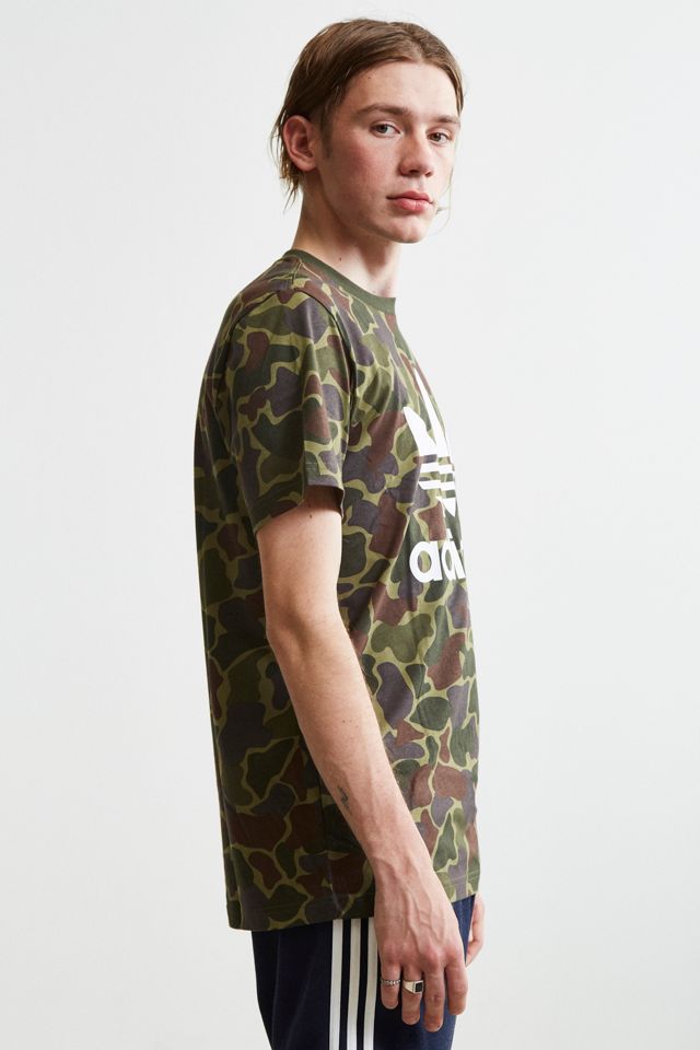adidas Camo Tee | Urban Outfitters
