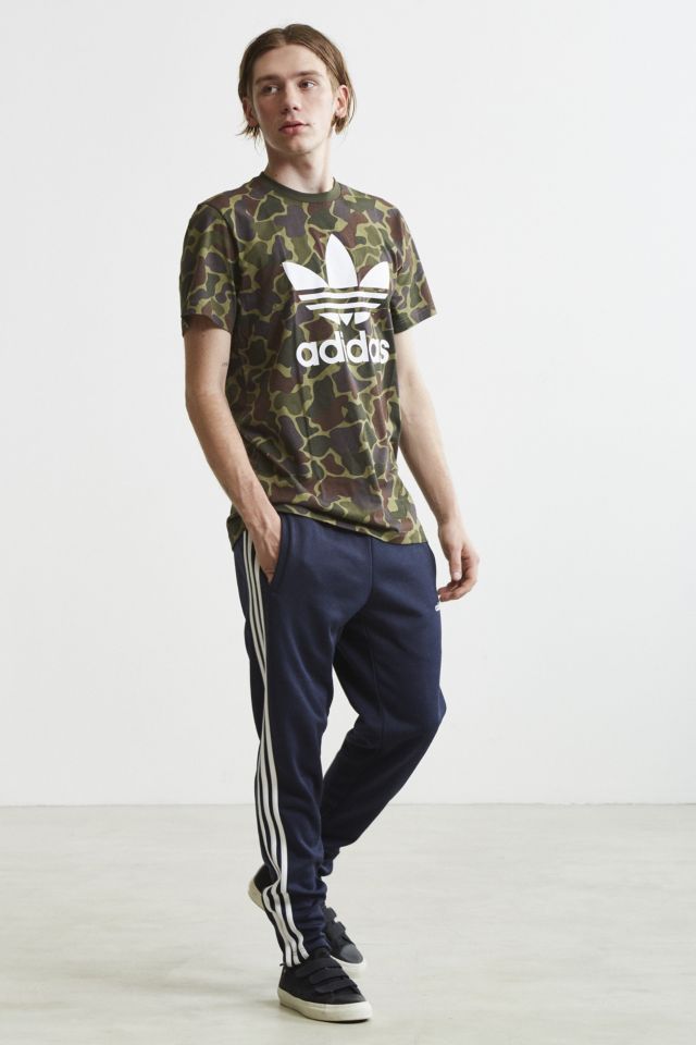 adidas Camo Tee | Urban Outfitters