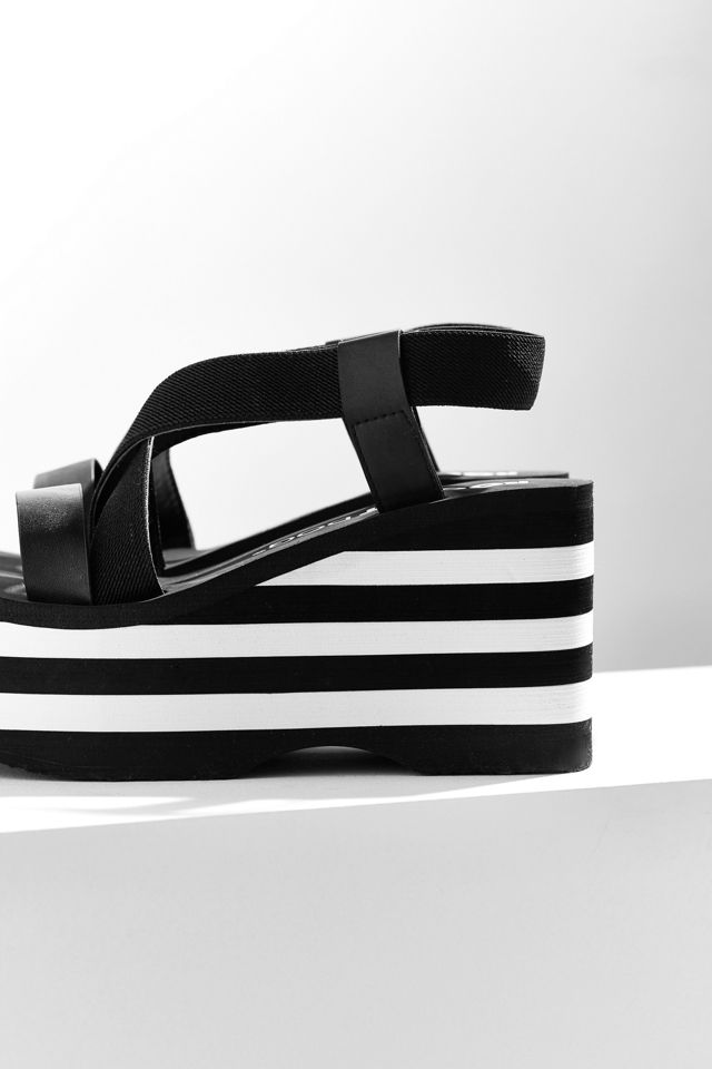 Rocket Dog Bayer Wedge Sandal #1