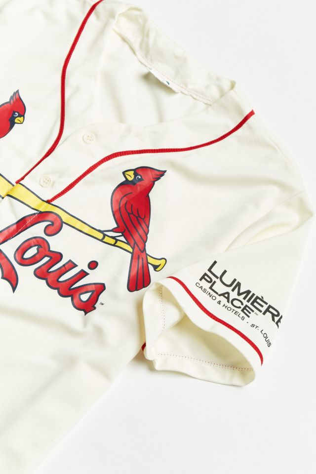 St. Louis Cardinals - Raise your hand if you're loving these jerseys! ❤️️