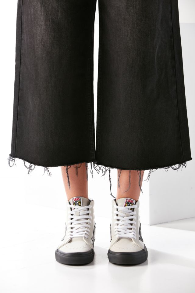 Vans & UO Tonal Sk8-Hi Sneaker #4