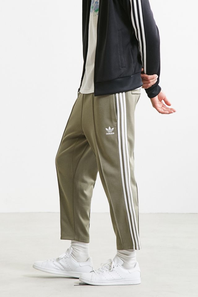 adidas Superstar Relaxed Cropped Track Pant