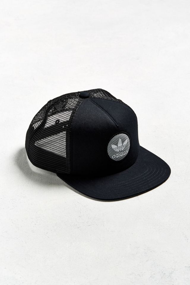 Adidas trefoil trucker hot sale cap black