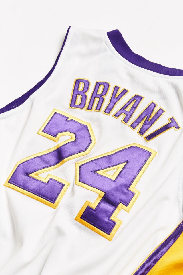Vintage NBA Los Angeles Lakers Kobe Bryant Basketball Jersey