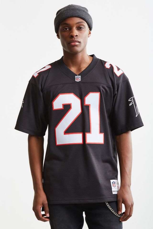 atlanta falcons jersey dress NFL GIII Cold Shoulder T-Shirt Women's X-Large The 100% polyester material allows for comfortable wear and easy care while short sleeves keep her cool. Mitchell & Ness NFL Replica