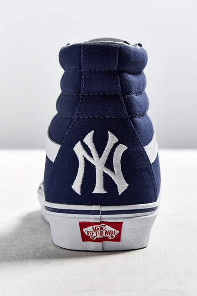 yankees high top vans