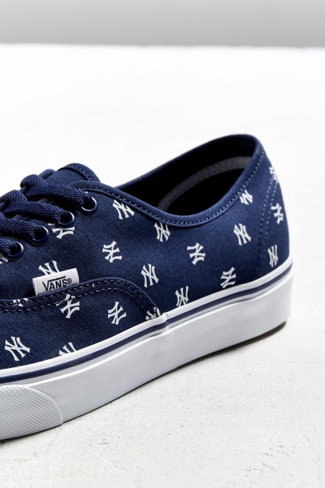 Vans MLB New York Yankees Authentic Sneaker #3