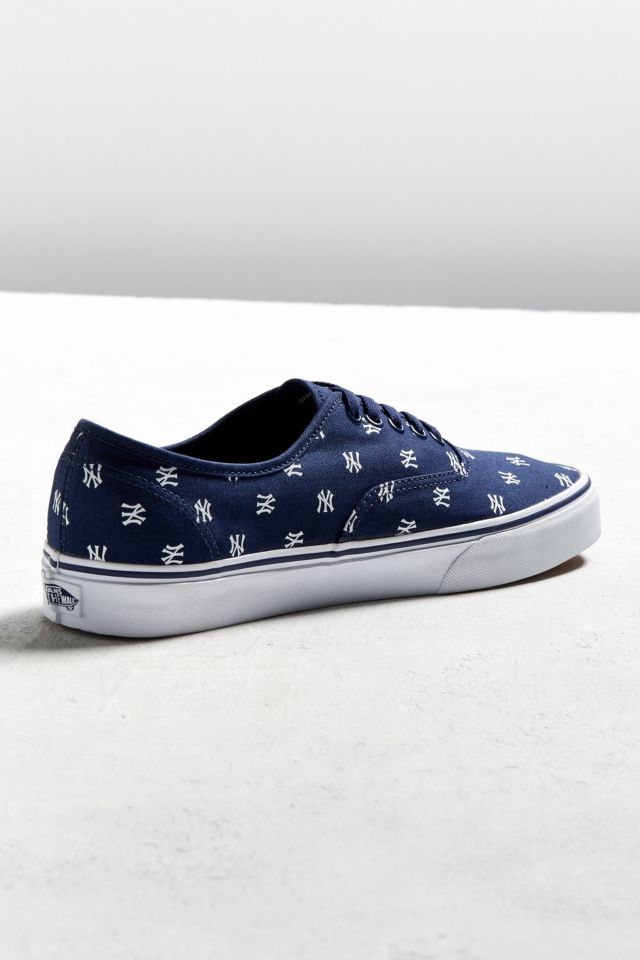 Vans MLB New York Yankees Authentic Sneaker #5