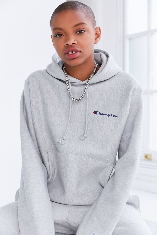 samfund gå på pension Far Champion + UO Mini Logo Hoodie Sweatshirt | Urban Outfitters