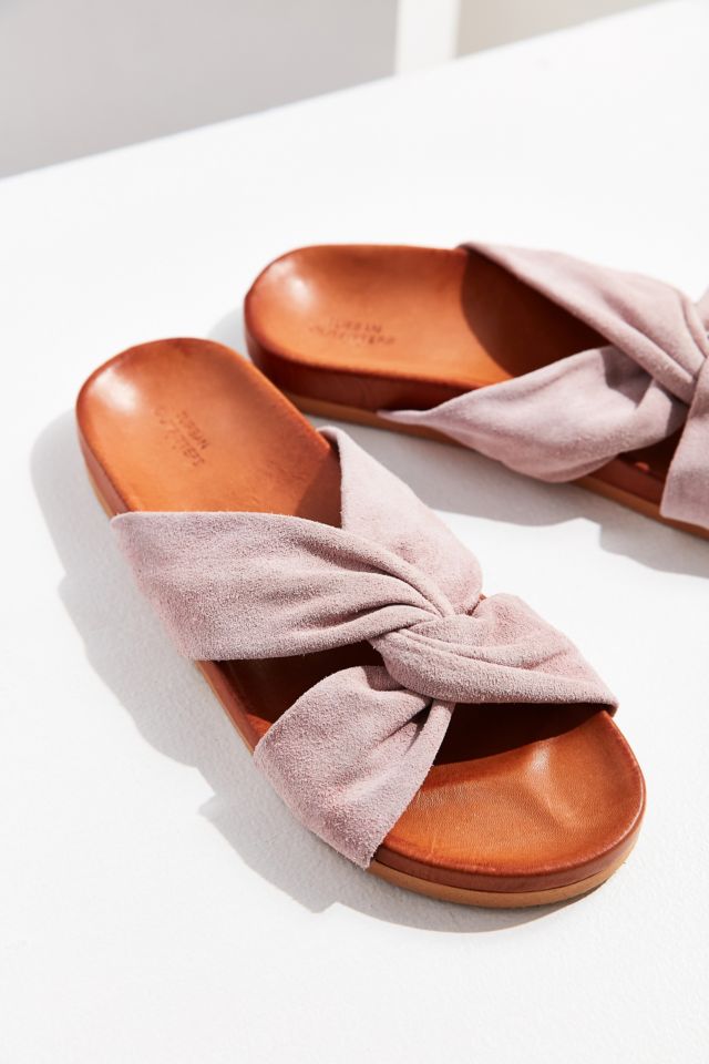 Supple Suede Twist Slide