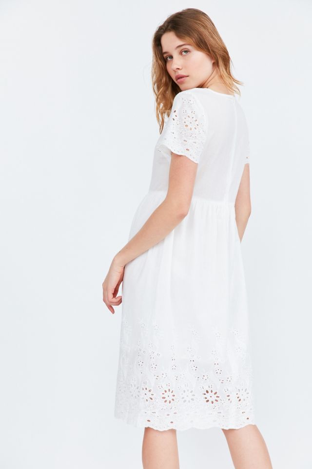 Robe mi-longue à œillets de style babydoll Kimchi Blue #3