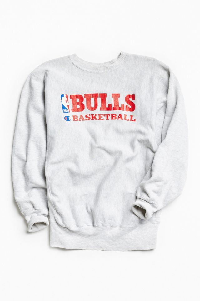 Chicago Bulls Sportiqe Harmon Script White Crewneck Sweatshirt