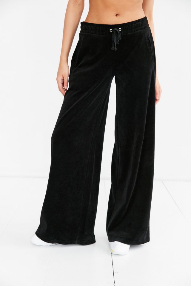 Juicy Couture UO Exclusive Black Low-Rise Velour Flare Track Pants