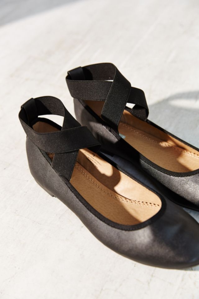Kimchi Blue Elastic Cross-Strap Flat #1