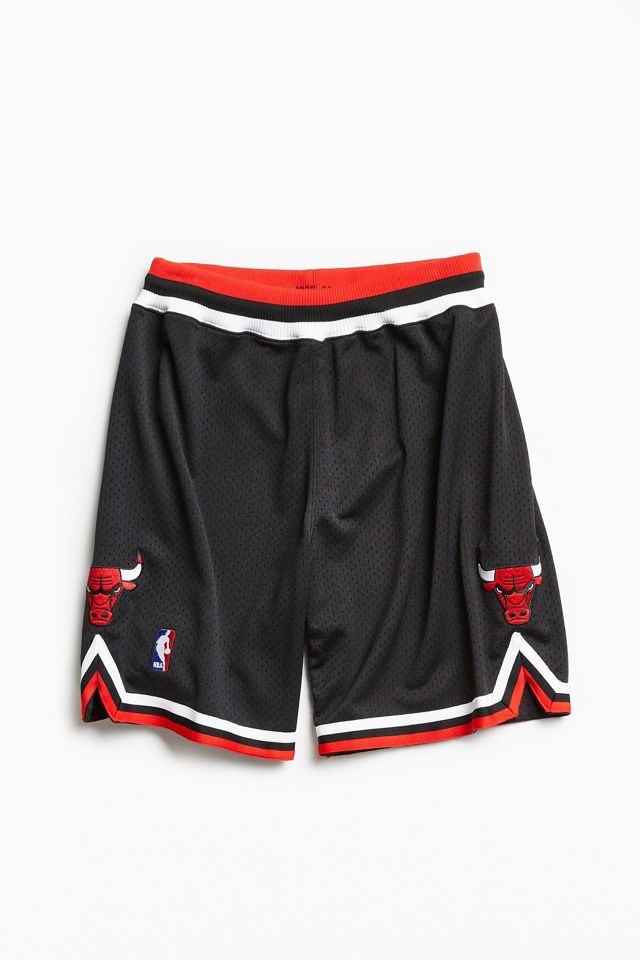 mitchell and ness authentic bulls shorts